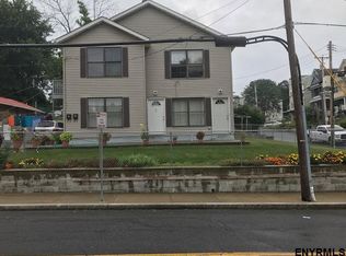 980 Yorkston St, Schenectady, NY 12303
