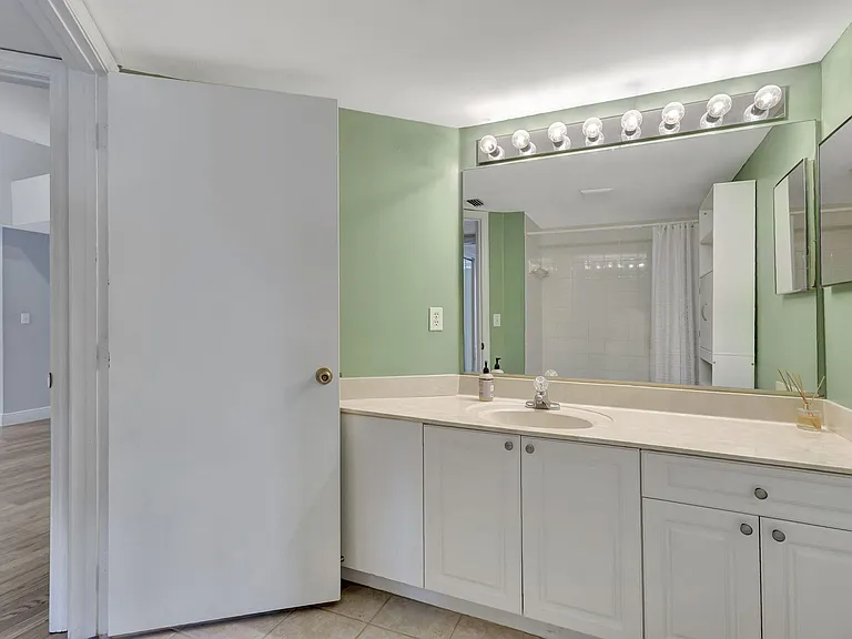 600 Crestwood Ct N #609 — Photo 20