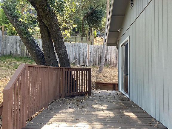 5th image of 17328 Hillside Ave