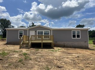 754 Sparrow Rd, Lafayette, TN 37083