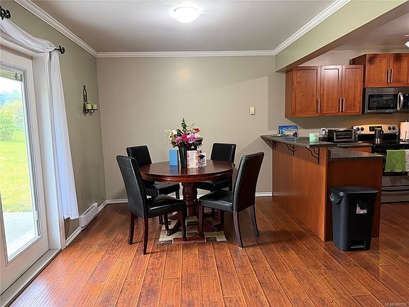 4th image of 5060 Beaver Harbour Rd