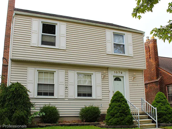1079 Riverbank St, Lincoln Park, MI 48146