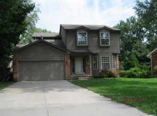 30524 Fairfax St, Southfield, MI