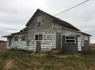 10696 E 1150th Rd, Martinsville, IL 62442