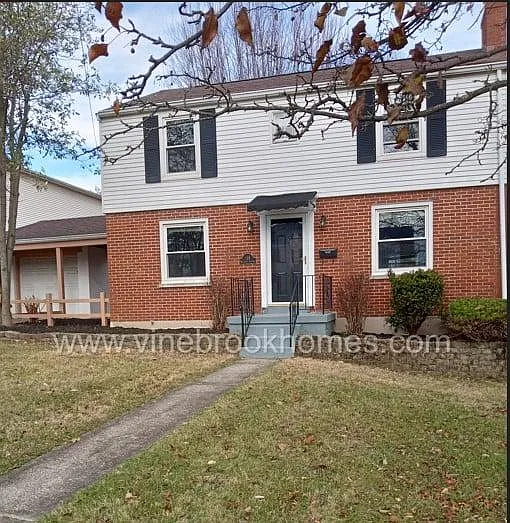 118 Bartlett Ave photo 1
