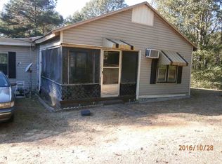 1045 Easter St, Crystal Springs, MS 39059
