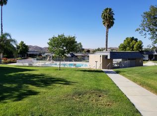 22384 Canyon Club Dr, Canyon Lake, CA 92587