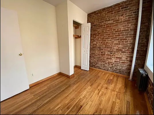 Rented by Best Apartments North Inc | media 36