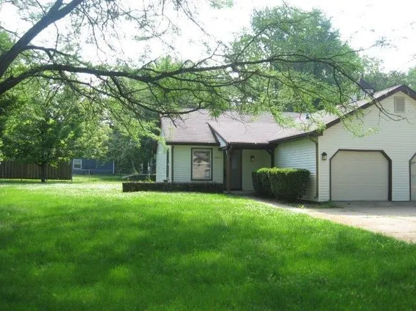 2803 N 4th St, Terre Haute, IN 47804