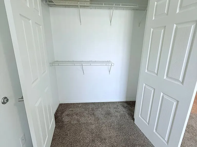 Old Orchard Apartments — Photo 34