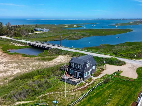 8 Ames Ave, Nantucket, MA 02554