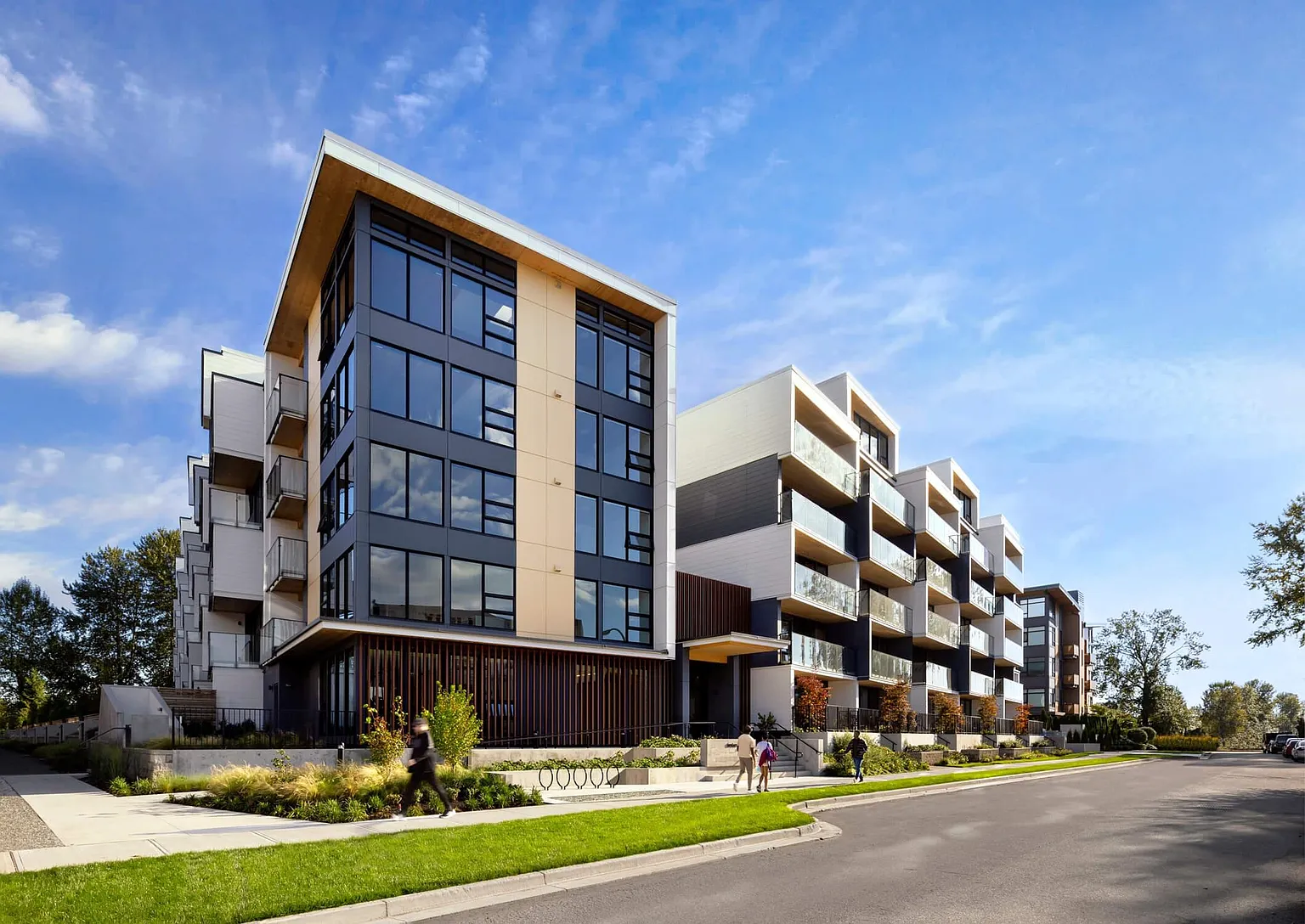 310 Salter St #201 photo 1