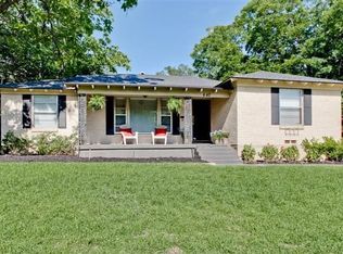 440 Edge Lake Dr, Dallas, TX 75218