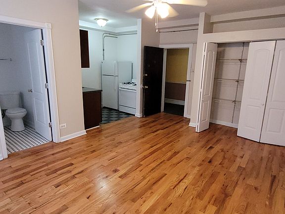 4th image of 1333 W Birchwood Ave #102