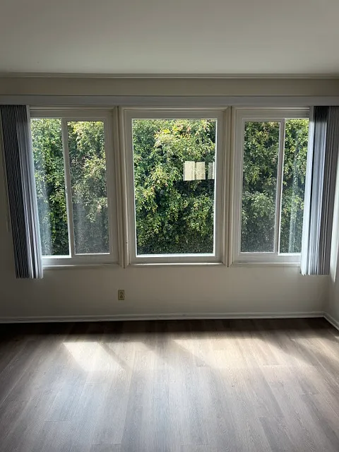 1 bed, $2,395 — Photo 2