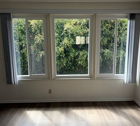 2nd image of 442 Landfair Ave #1/2
