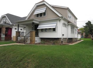 3156 S 12th St, Milwaukee, WI 53215