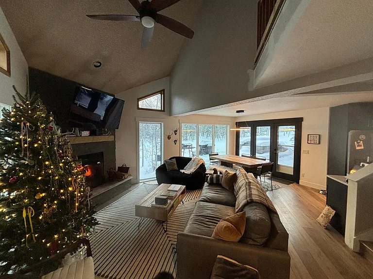 761 Ryan Gulch Rd #761 — Photo 2