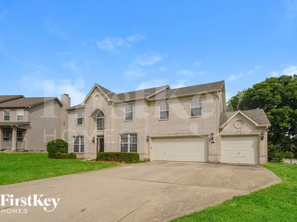 9757 Scotch Pine Ct, Fishers, IN 46037