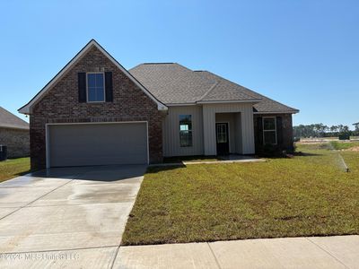 32 Red Oak Dr, Long Beach, MS, 39560
