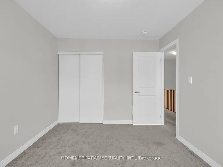 15 Blacklock St E #3 — Photo 18
