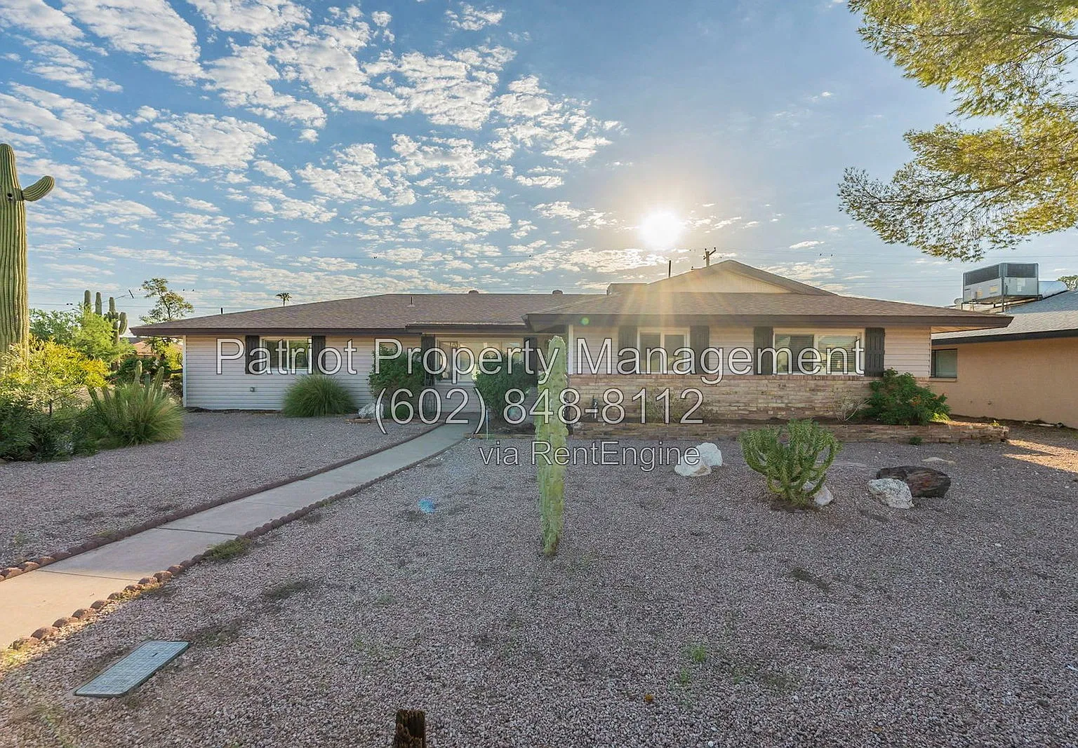 3 bed, 2.0 bath, 1945 sqft, $3,600 — Photo 2