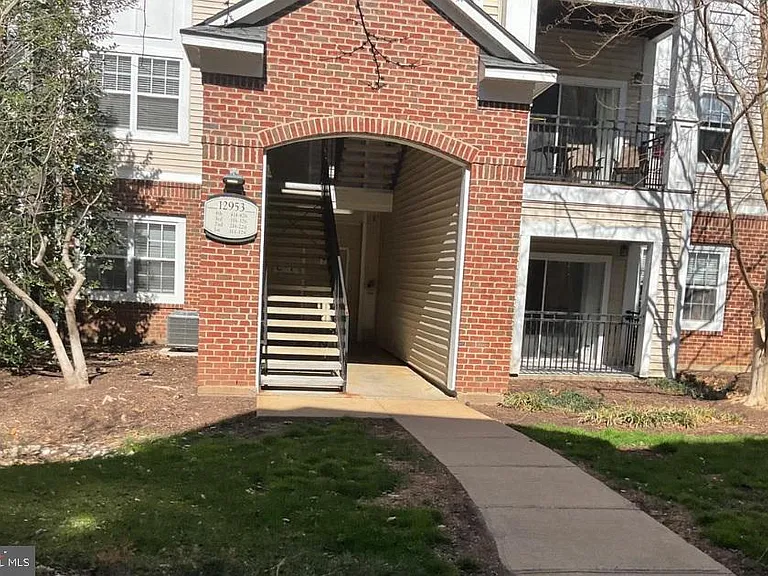 12953 Centre Park Cir #215 — Photo 1