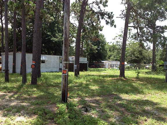 4th image of 8421 Estrella St