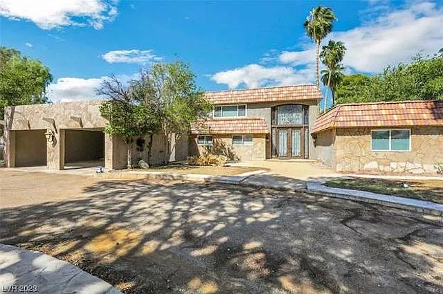 3764 Pama Ln — Photo 33