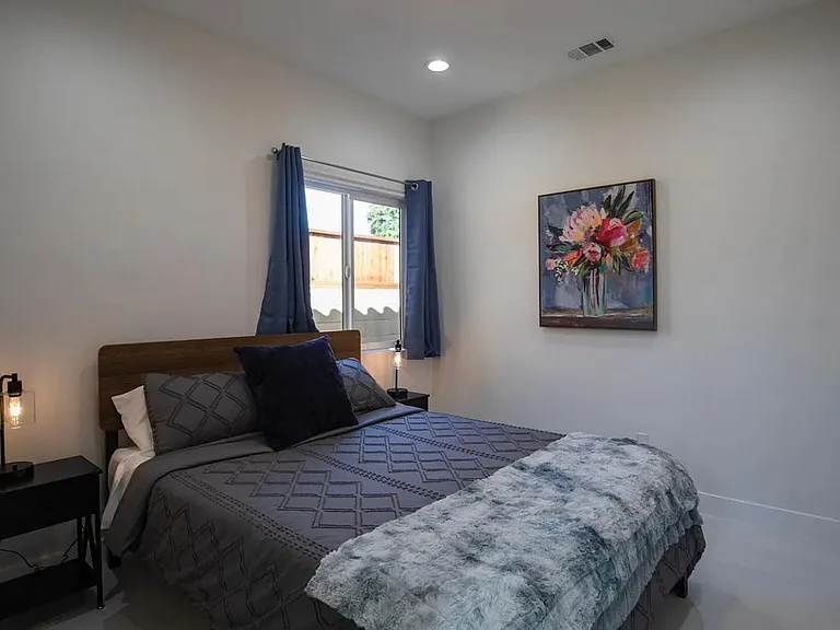 8985 Yuba River Ave #B — Photo 14