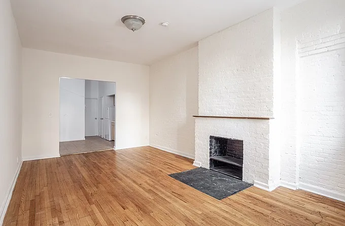 235 E 12th St #2C — Photo 3