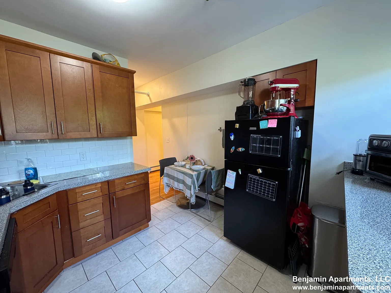 2 bed, $2,615 — Photo 2