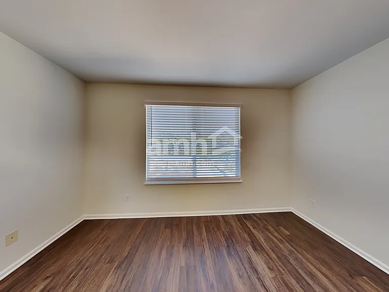 4990 Hawk Meadow Dr — Photo 14