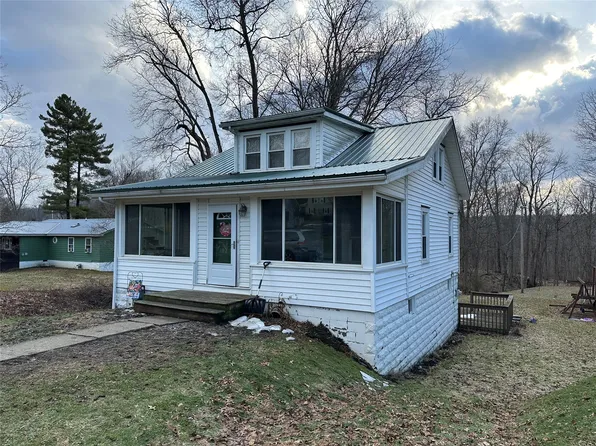 10277 Liberty St, Meadville, PA 16335