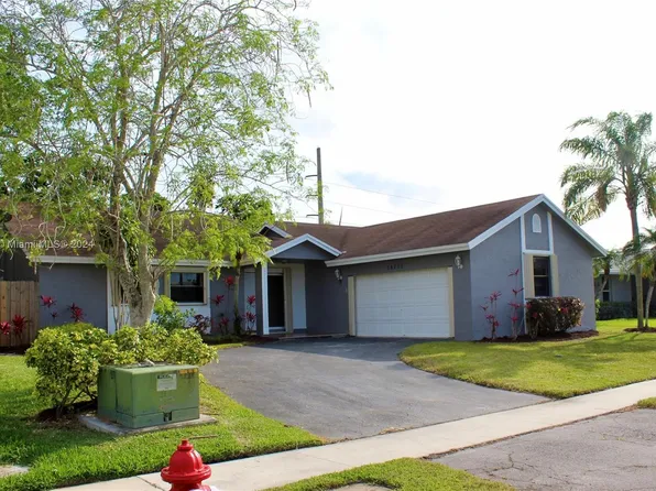 16752 SW 5th Way, Fort Lauderdale, FL 33326