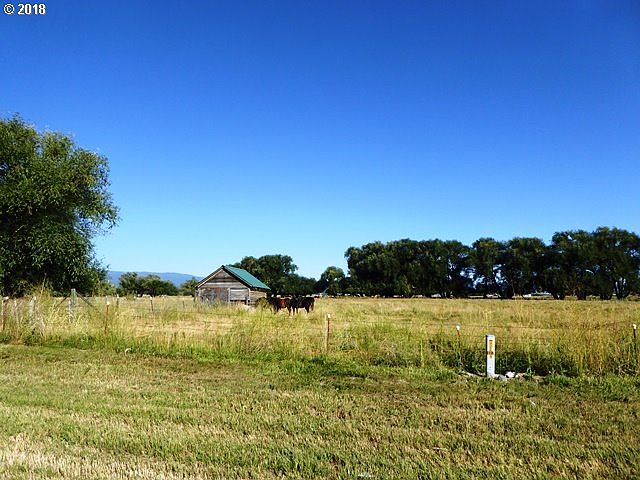 2nd image of 0 2nd St