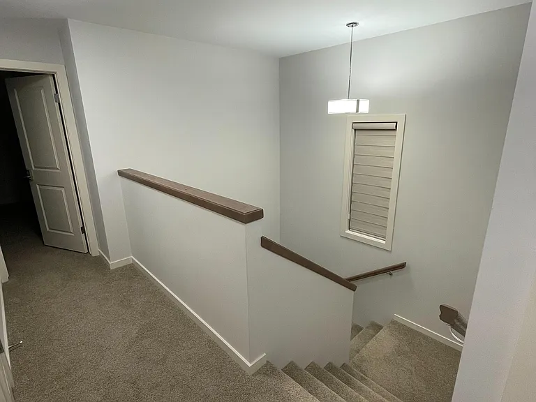 114 Douglas Henning Bay — Photo 20