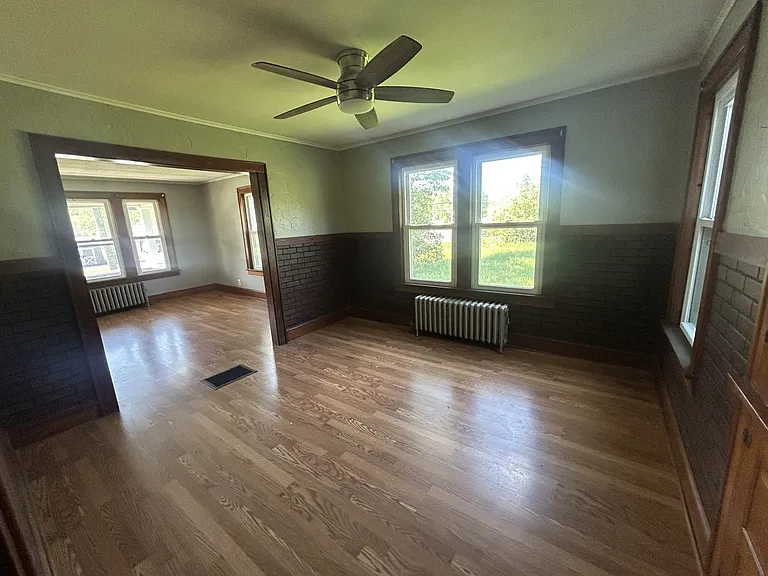105 S Main St #1 — Photo 2