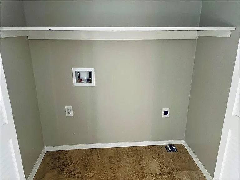 637 Rae Dr — Photo 20