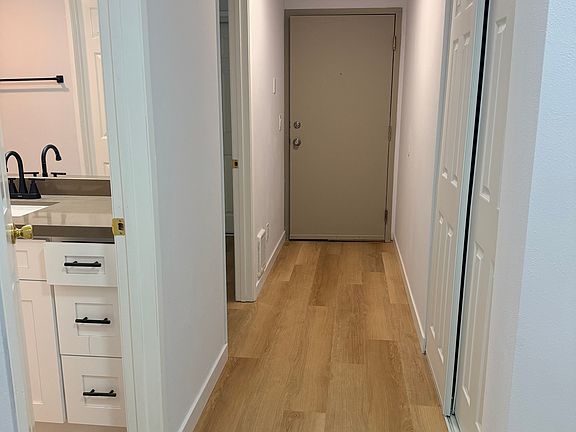 4th image of 708 N 85th St Unit 201