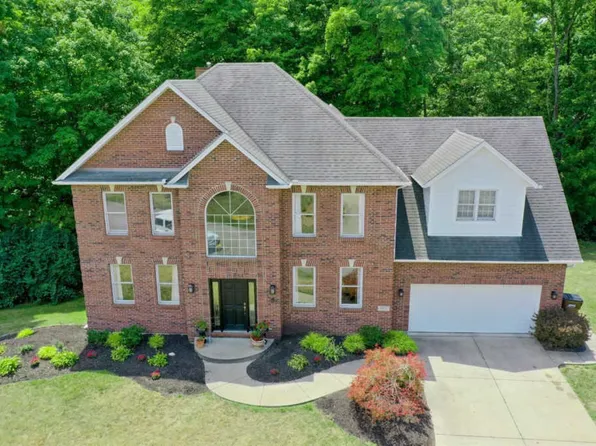6875 Crown Pointe Dr, Liberty Township, OH 45011