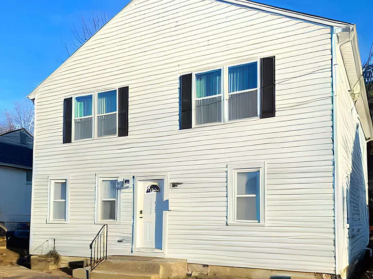 15 Village Rd #2 — Photo 8