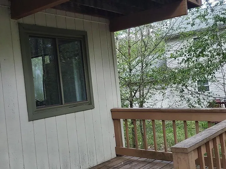 9095 Idlewild Dr — Photo 24