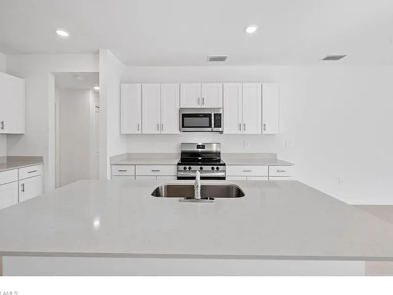 17255 Monte Isola Way — Photo 5