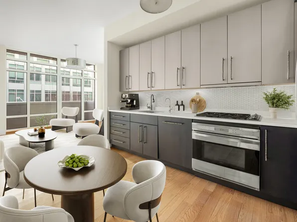 90 North 5th Street image 1 of 18