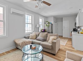 2212 W Grace St APT A, Richmond, VA 23220