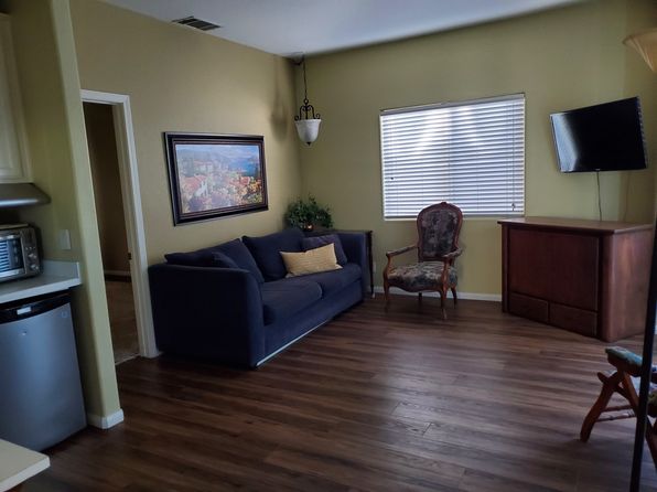 (undisclosed Address)