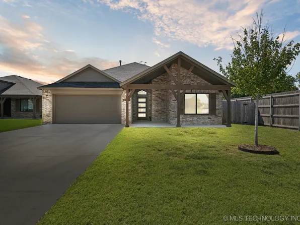 5034 N 35th St, Broken Arrow, OK 74014