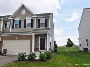 1022 Sears Cir, Elburn, IL 60119