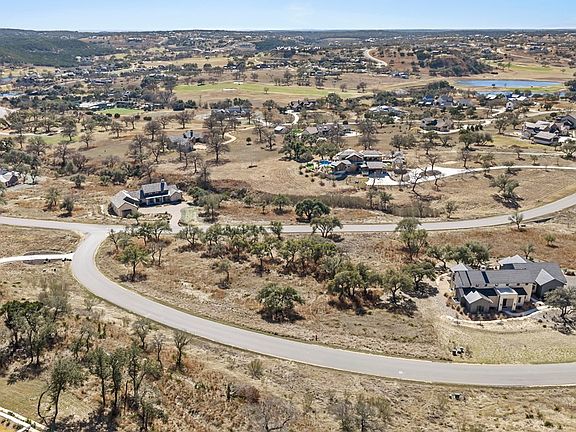 3rd image of 508 Lockhart Ridge Dr
